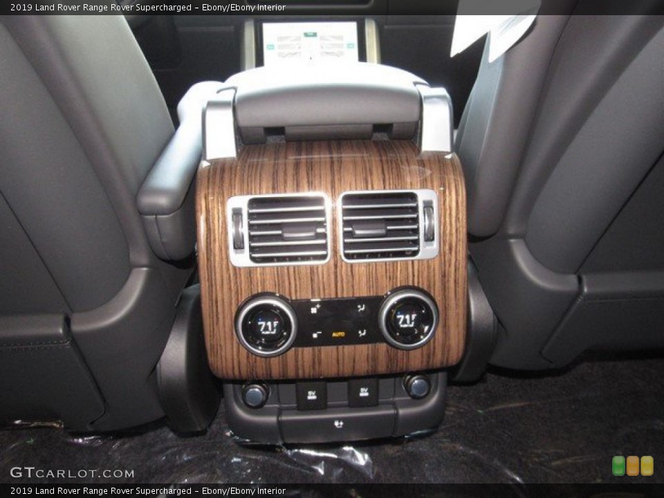 Ebony/Ebony Interior Controls for the 2019 Land Rover Range Rover Supercharged #132808133