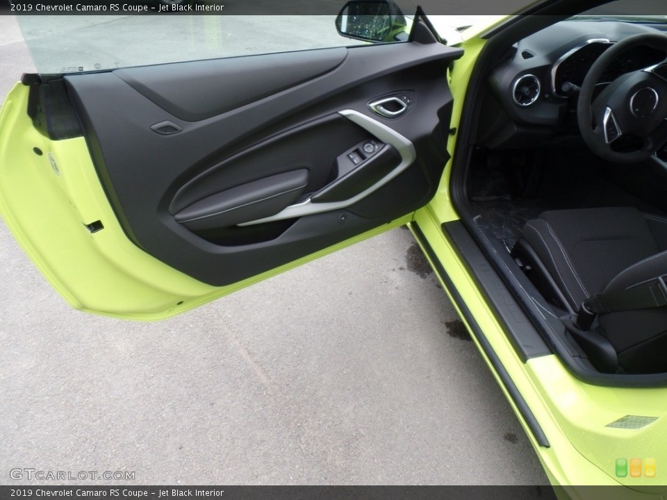 Jet Black Interior Door Panel for the 2019 Chevrolet Camaro RS Coupe #132837507