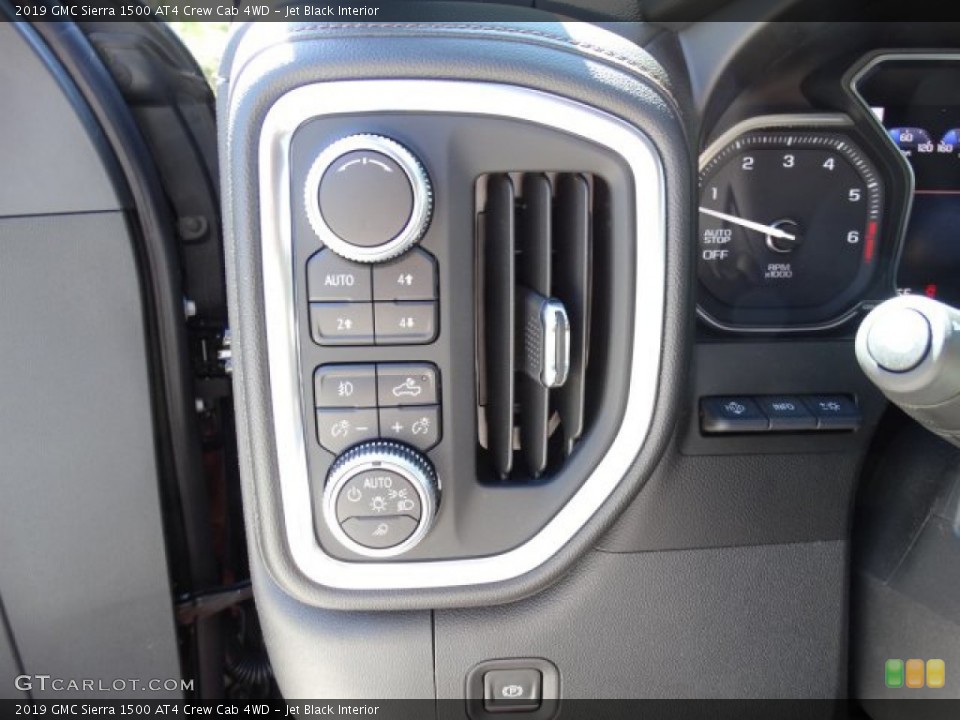 Jet Black Interior Controls for the 2019 GMC Sierra 1500 AT4 Crew Cab 4WD #132852924