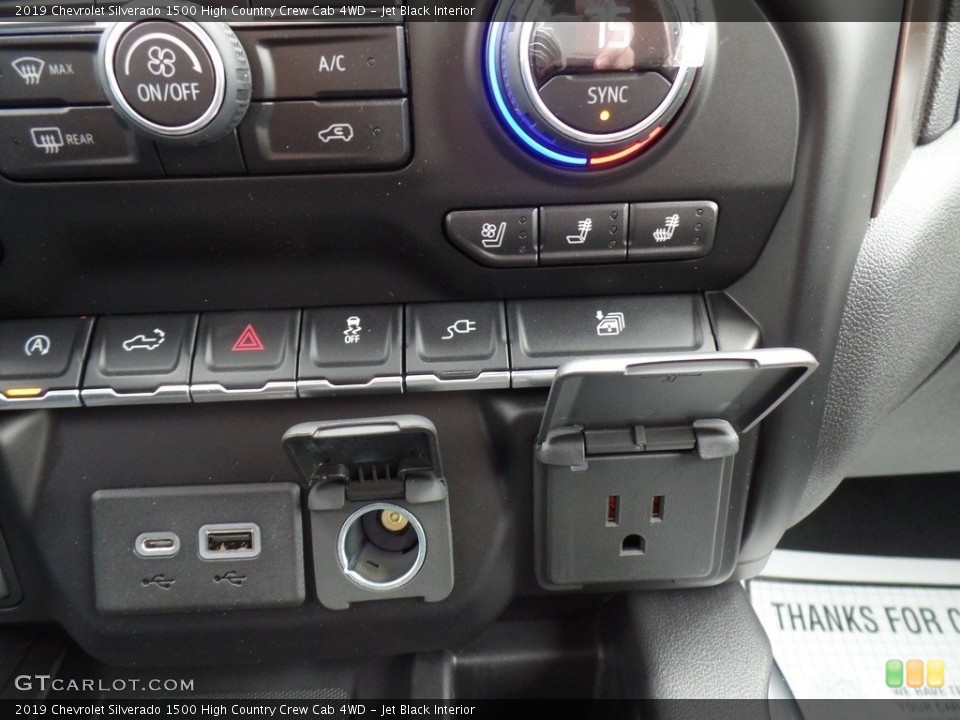 Jet Black Interior Controls for the 2019 Chevrolet Silverado 1500 High Country Crew Cab 4WD #133008824