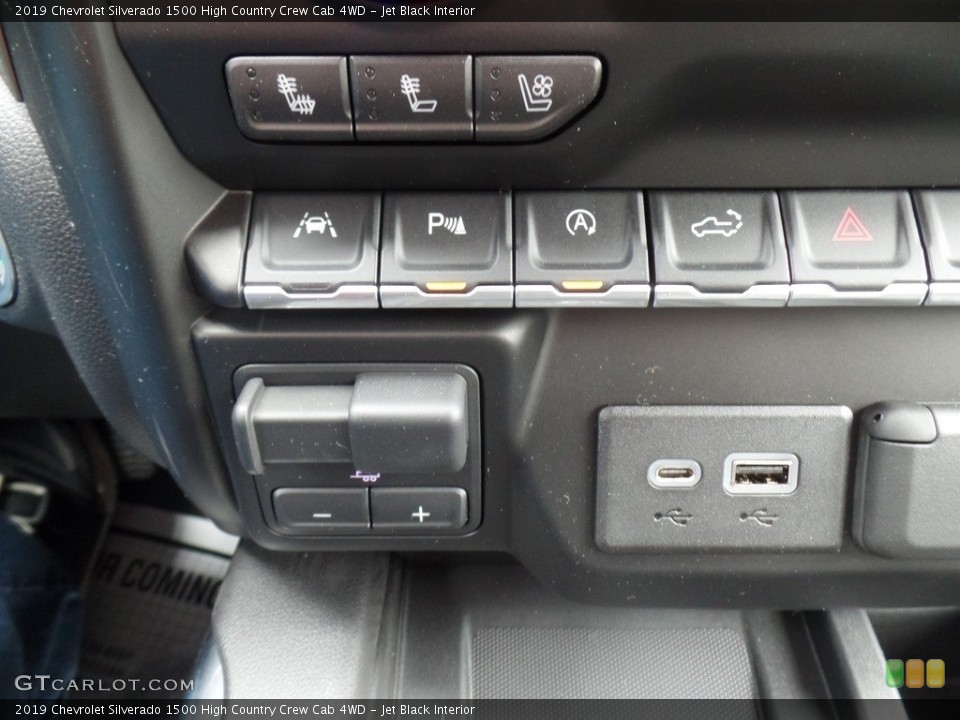 Jet Black Interior Controls for the 2019 Chevrolet Silverado 1500 High Country Crew Cab 4WD #133012826