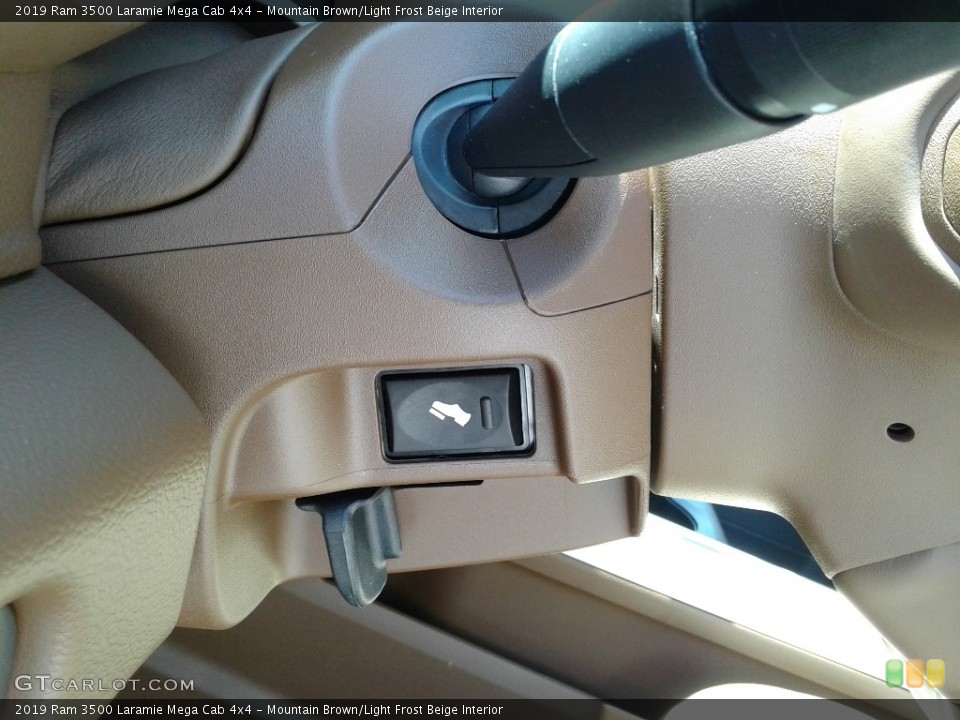Mountain Brown/Light Frost Beige Interior Steering Wheel for the 2019 Ram 3500 Laramie Mega Cab 4x4 #133047206
