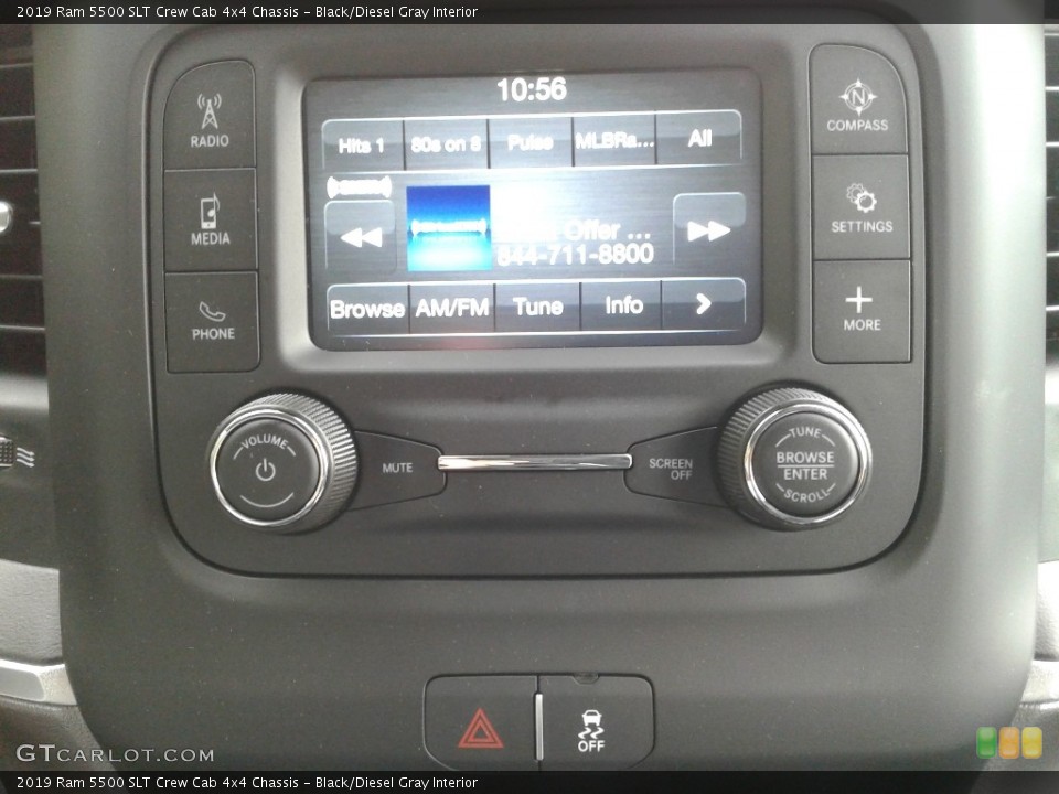 Black/Diesel Gray Interior Controls for the 2019 Ram 5500 SLT Crew Cab 4x4 Chassis #133060807