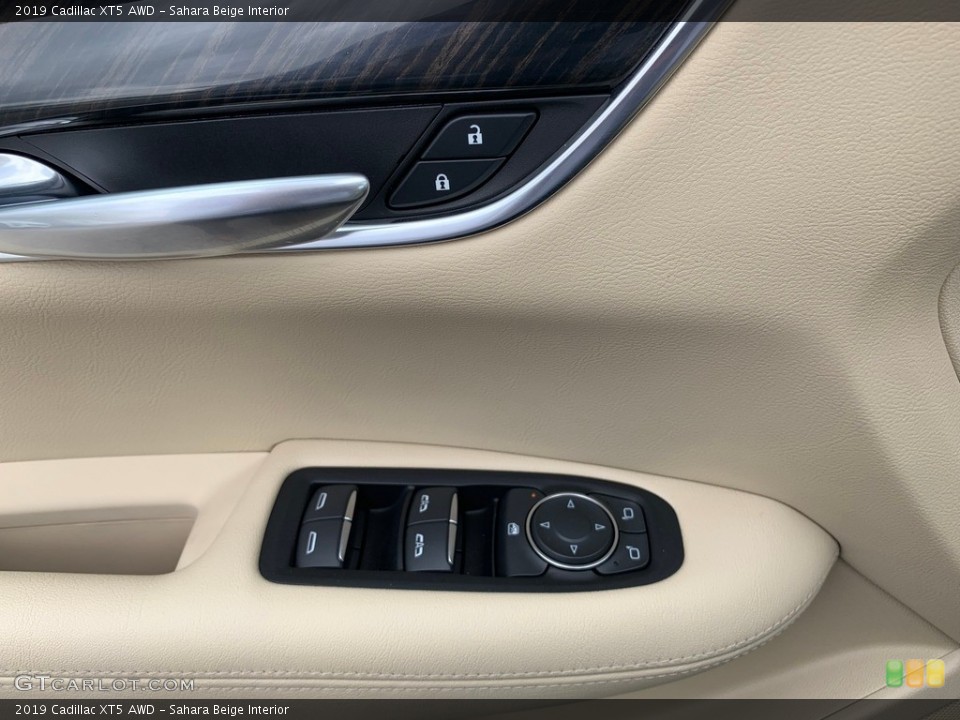 Sahara Beige Interior Controls for the 2019 Cadillac XT5 AWD #133098921