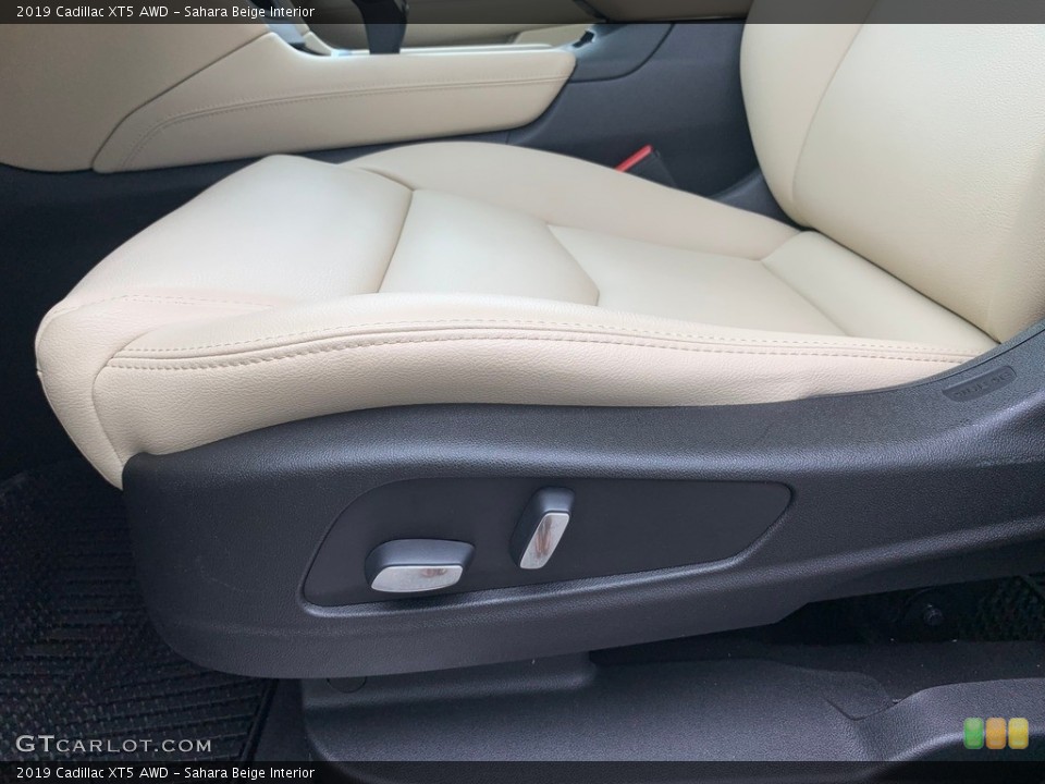 Sahara Beige Interior Front Seat for the 2019 Cadillac XT5 AWD #133098976