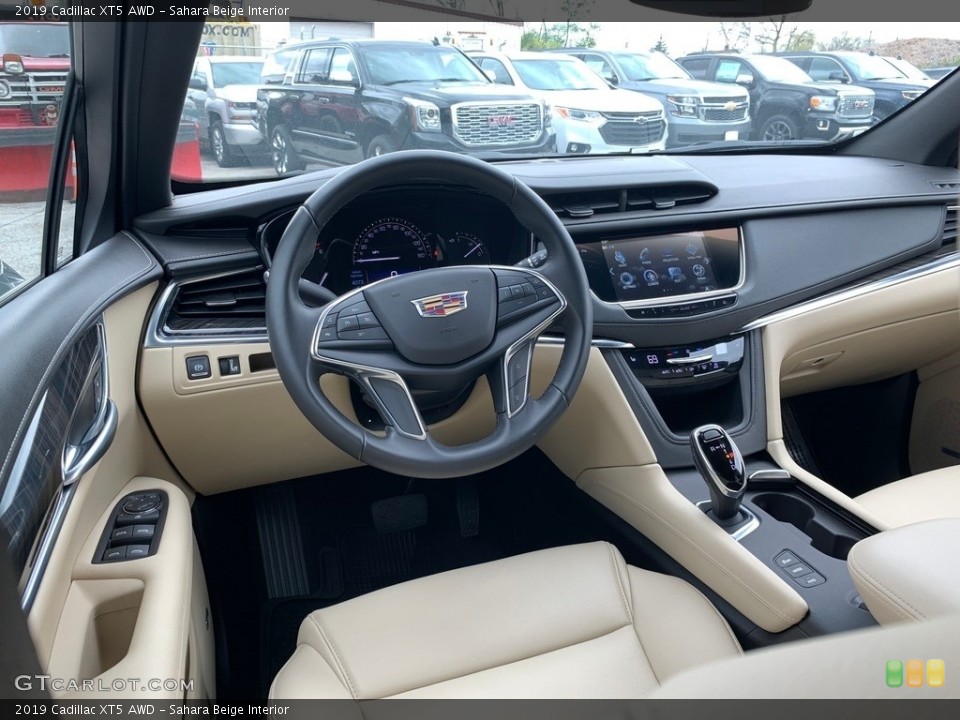 Sahara Beige Interior Photo for the 2019 Cadillac XT5 AWD #133099044