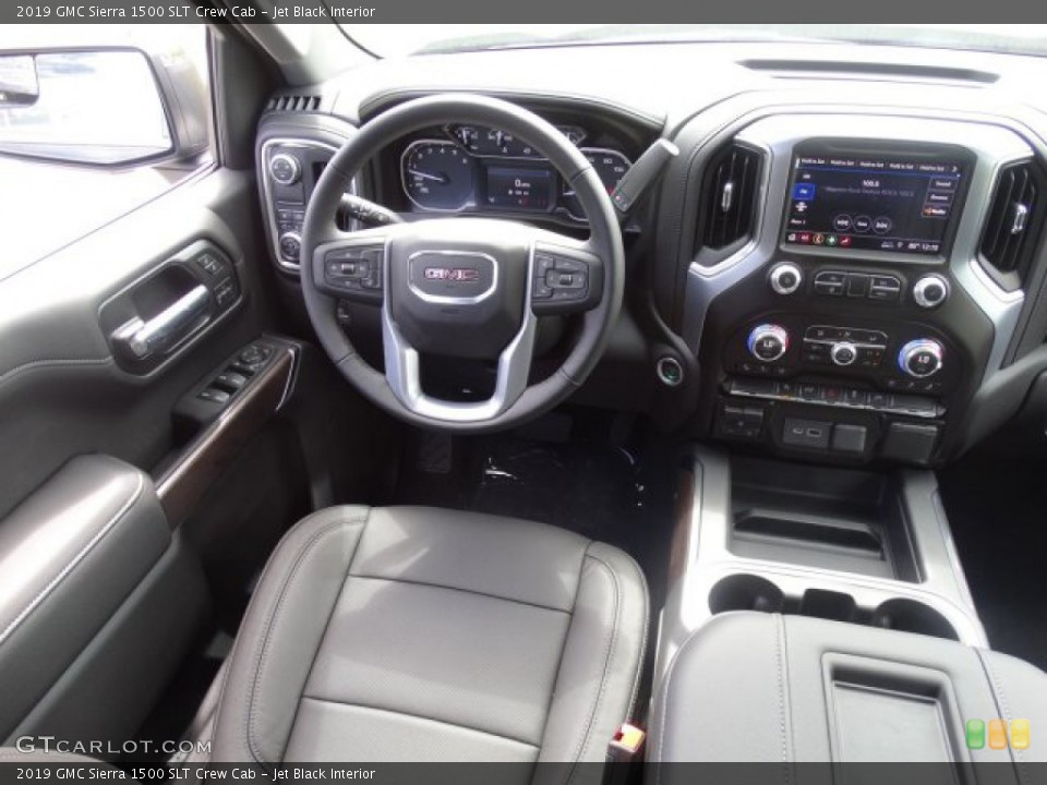 Jet Black Interior Dashboard for the 2019 GMC Sierra 1500 SLT Crew Cab #133102329