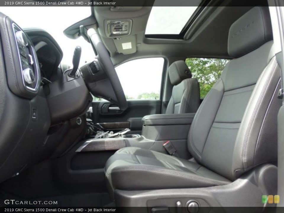 Jet Black Interior Photo for the 2019 GMC Sierra 1500 Denali Crew Cab 4WD #133102605