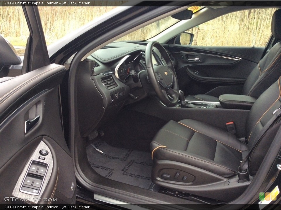 Jet Black Interior Photo for the 2019 Chevrolet Impala Premier #133110344