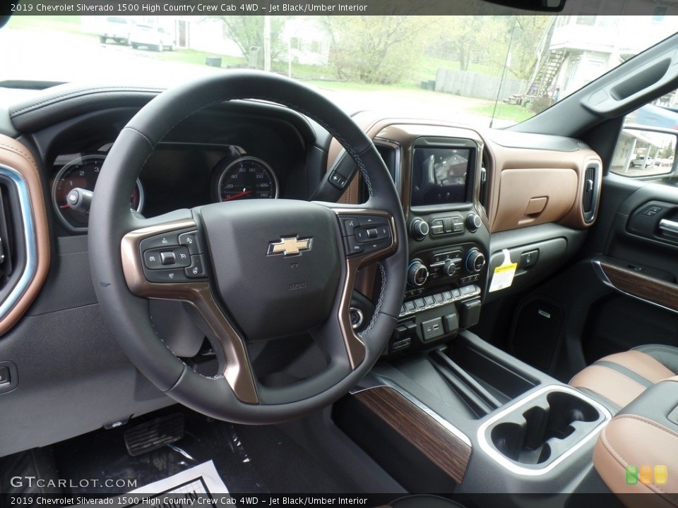 Jet Black/Umber Interior Dashboard for the 2019 Chevrolet Silverado 1500 High Country Crew Cab 4WD #133124594