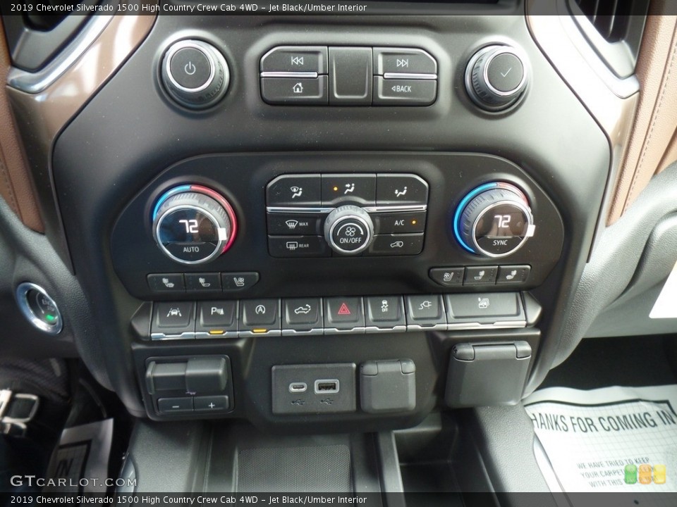 Jet Black/Umber Interior Controls for the 2019 Chevrolet Silverado 1500 High Country Crew Cab 4WD #133124753