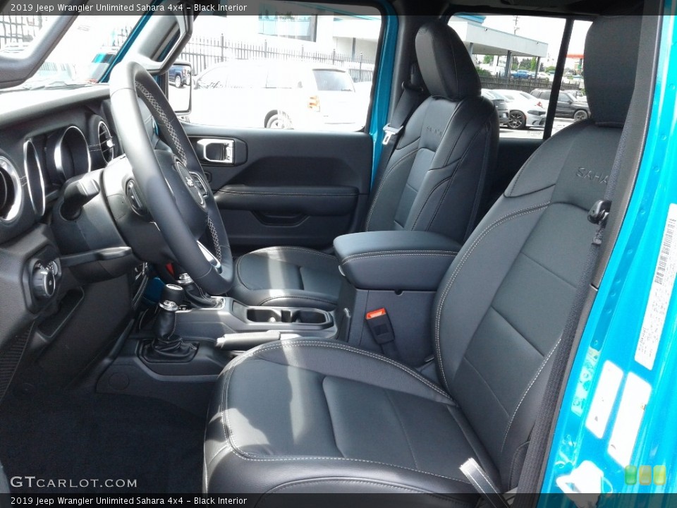 Black Interior Front Seat for the 2019 Jeep Wrangler Unlimited Sahara 4x4 #133137017