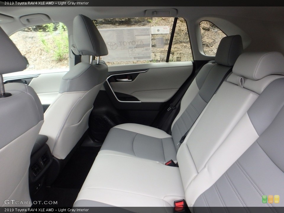 Light Gray Interior Rear Seat for the 2019 Toyota RAV4 XLE AWD #133138016