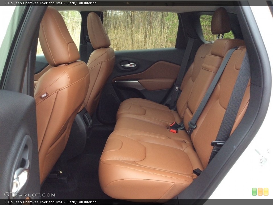 Black/Tan Interior Rear Seat for the 2019 Jeep Cherokee Overland 4x4 #133138658