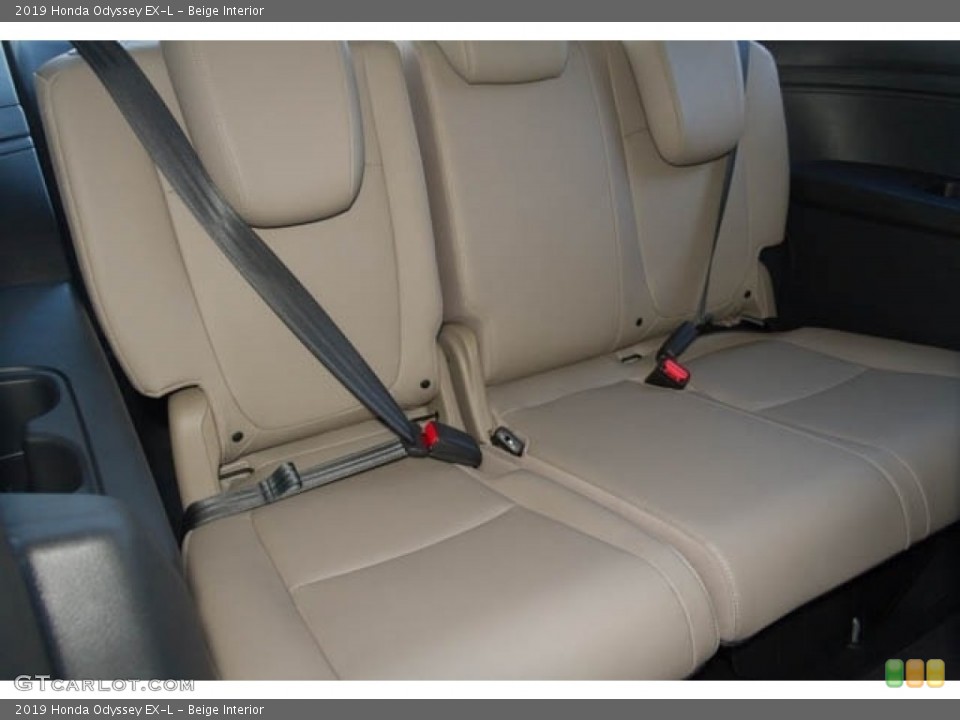 Beige Interior Rear Seat for the 2019 Honda Odyssey EX-L #133231500