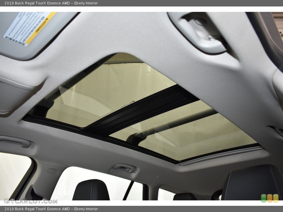 Ebony Interior Sunroof for the 2019 Buick Regal TourX Essence AWD #133235538