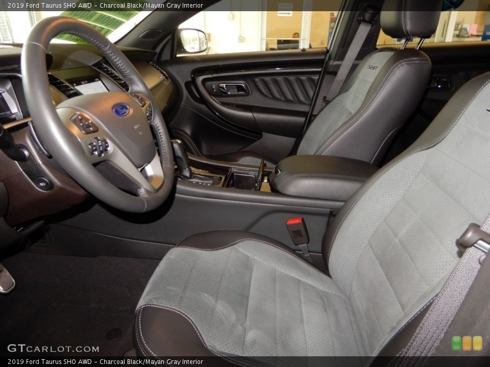Charcoal Black/Mayan Gray Interior Photo for the 2019 Ford Taurus SHO AWD #133258680