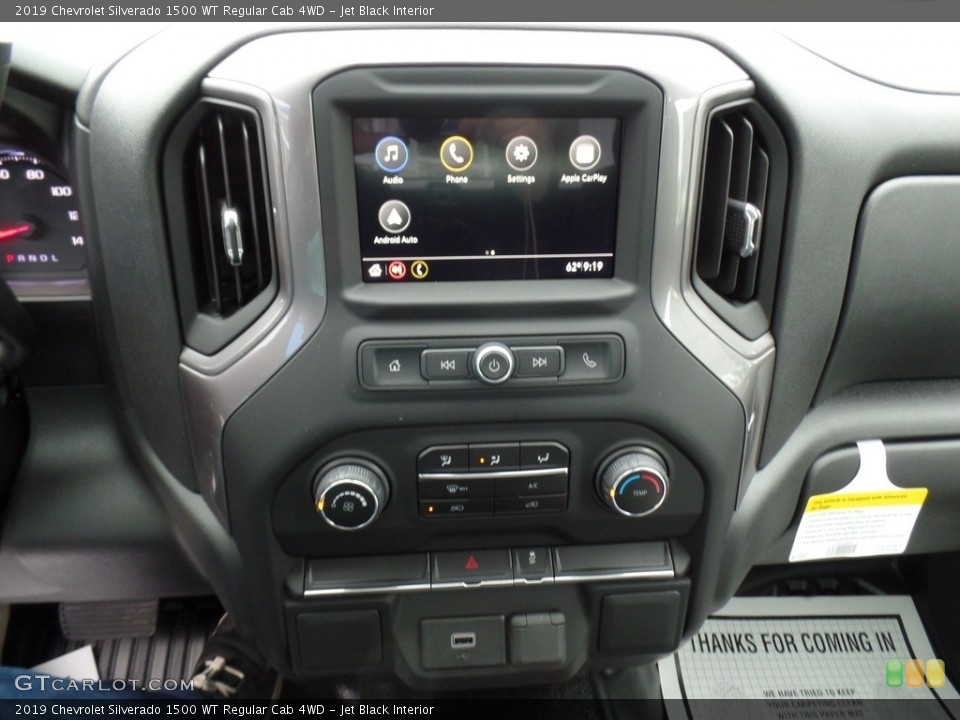 Jet Black Interior Controls for the 2019 Chevrolet Silverado 1500 WT Regular Cab 4WD #133301931