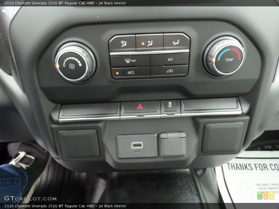 Jet Black Interior Controls for the 2019 Chevrolet Silverado 1500 WT Regular Cab 4WD #133302045