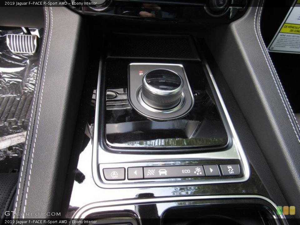 Ebony Interior Controls for the 2019 Jaguar F-PACE R-Sport AWD #133303272