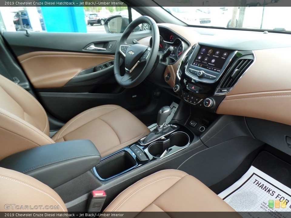 Jet Black/­Umber Interior Dashboard for the 2019 Chevrolet Cruze Diesel Hatchback #133321977