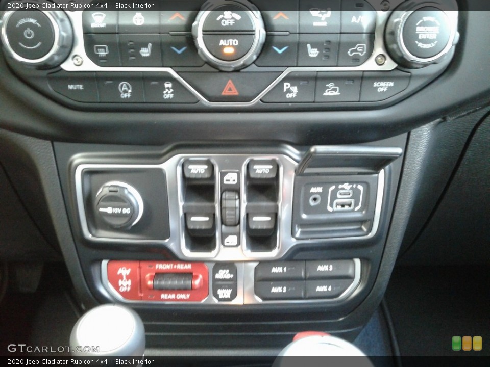 Black Interior Controls for the 2020 Jeep Gladiator Rubicon 4x4 #133369188