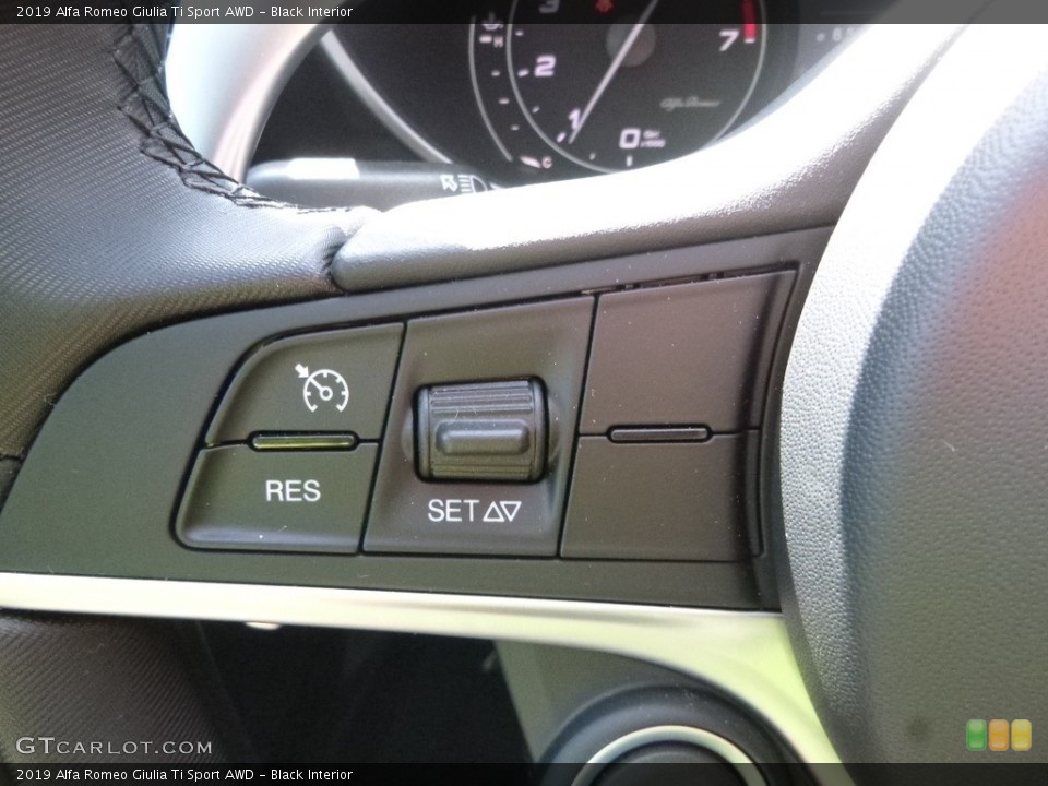 Black Interior Steering Wheel for the 2019 Alfa Romeo Giulia Ti Sport AWD #133379089