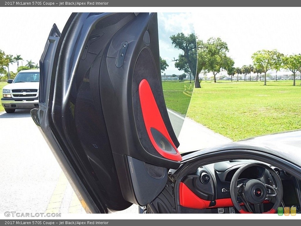 Jet Black/Apex Red Interior Door Panel for the 2017 McLaren 570S Coupe #133379616