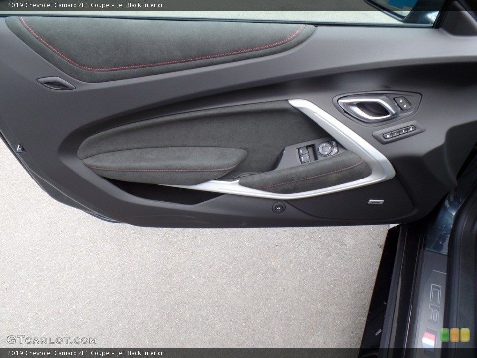 Jet Black Interior Door Panel for the 2019 Chevrolet Camaro ZL1 Coupe #133396441
