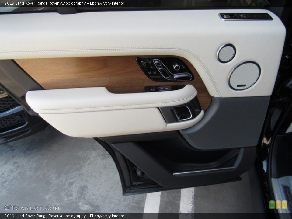 Ebony/Ivory Interior Door Panel for the 2019 Land Rover Range Rover Autobiography #133410485