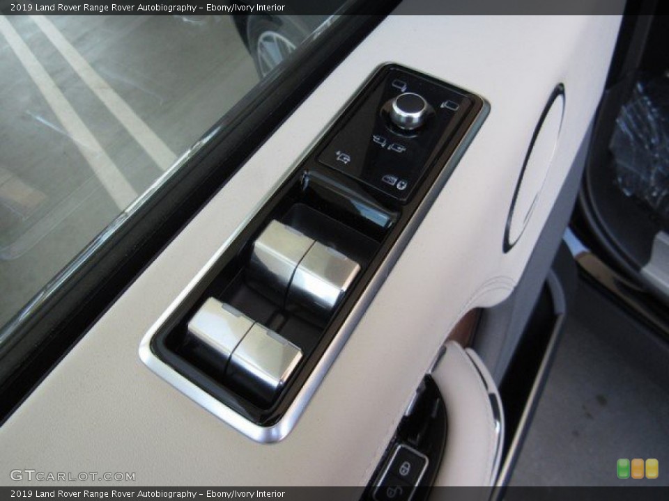 Ebony/Ivory Interior Controls for the 2019 Land Rover Range Rover Autobiography #133410548