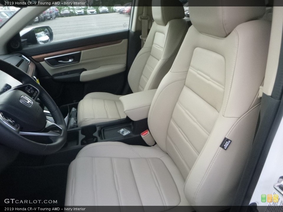 Ivory Interior Photo for the 2019 Honda CR-V Touring AWD #133452431