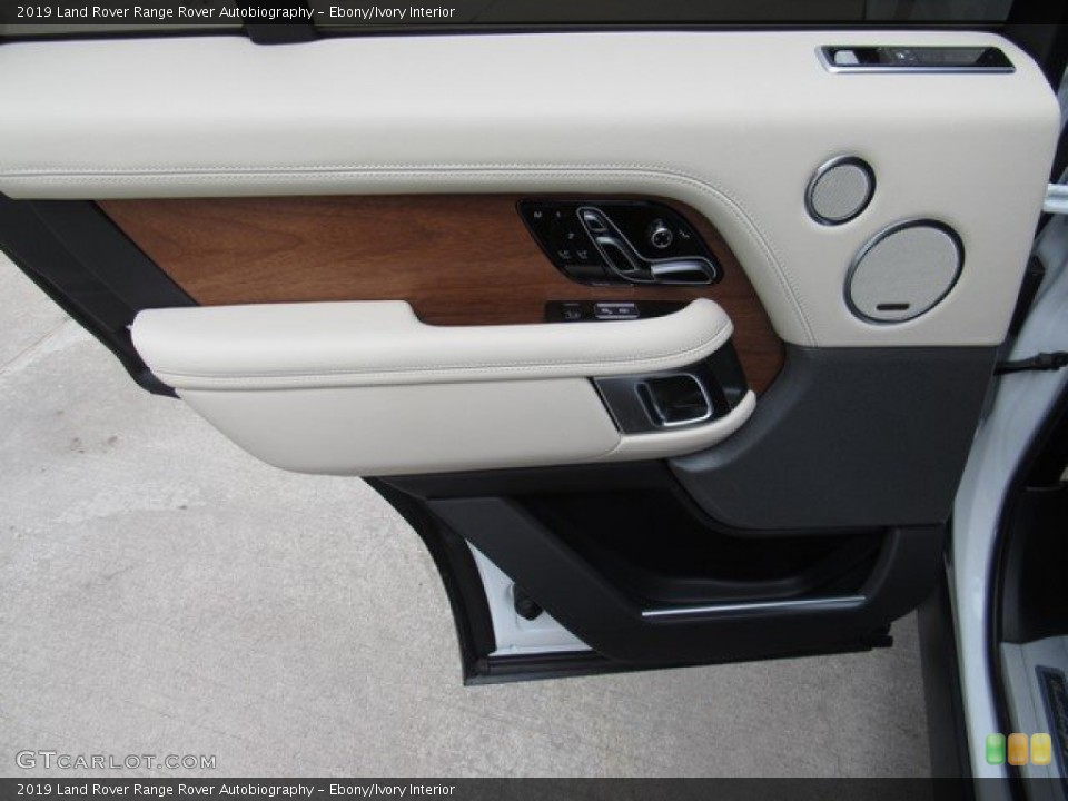 Ebony/Ivory Interior Door Panel for the 2019 Land Rover Range Rover Autobiography #133452834