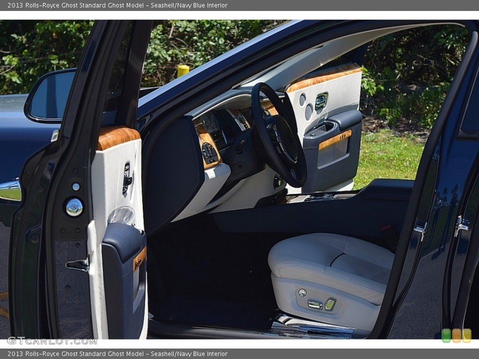 Seashell/Navy Blue Interior Front Seat for the 2013 Rolls-Royce Ghost  #133463097