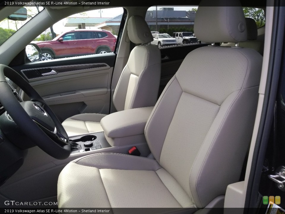 Shetland Interior Photo for the 2019 Volkswagen Atlas SE R-Line 4Motion #133478587