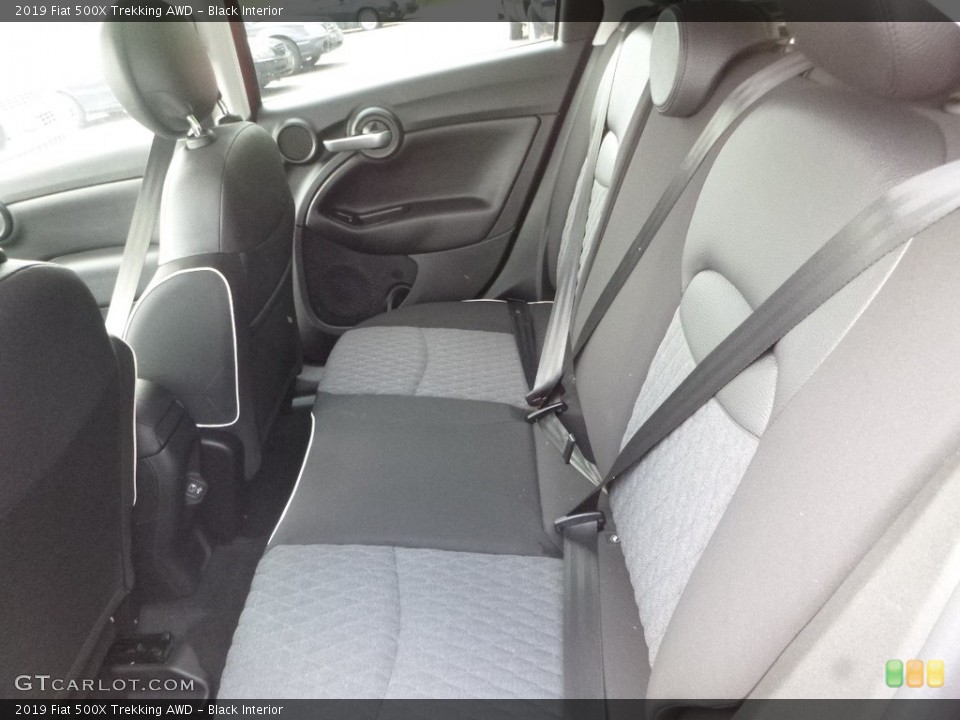 Black Interior Rear Seat for the 2019 Fiat 500X Trekking AWD #133499090