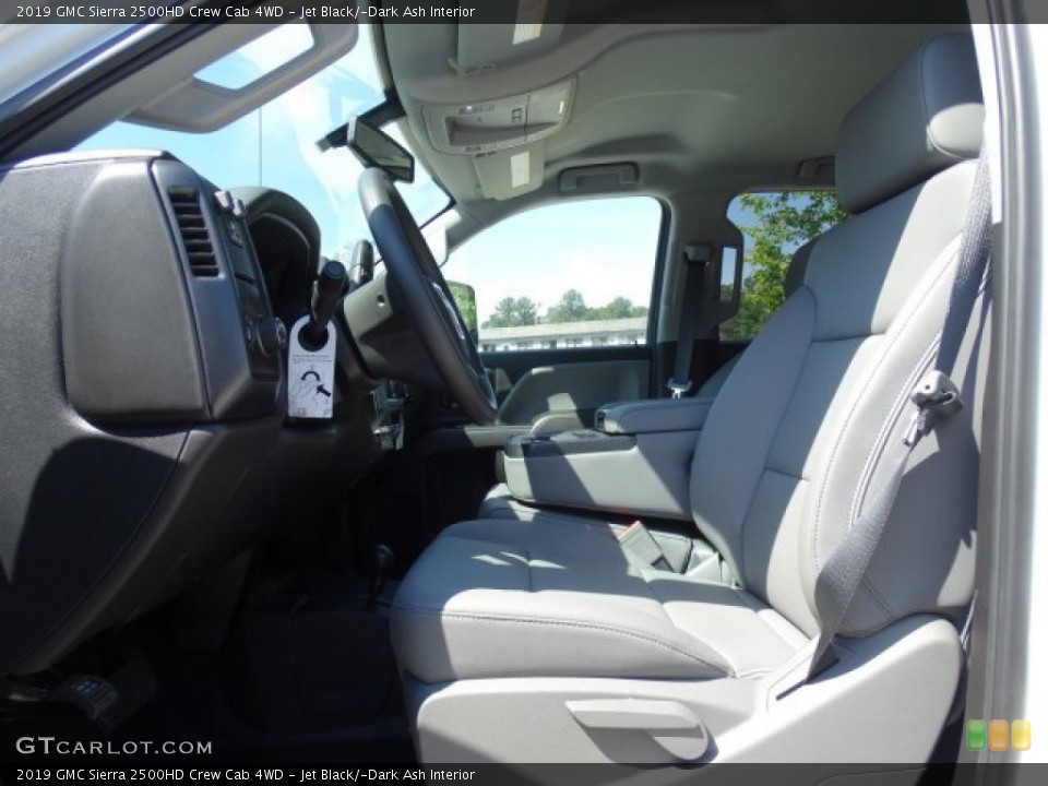 Jet Black/­Dark Ash 2019 GMC Sierra 2500HD Interiors