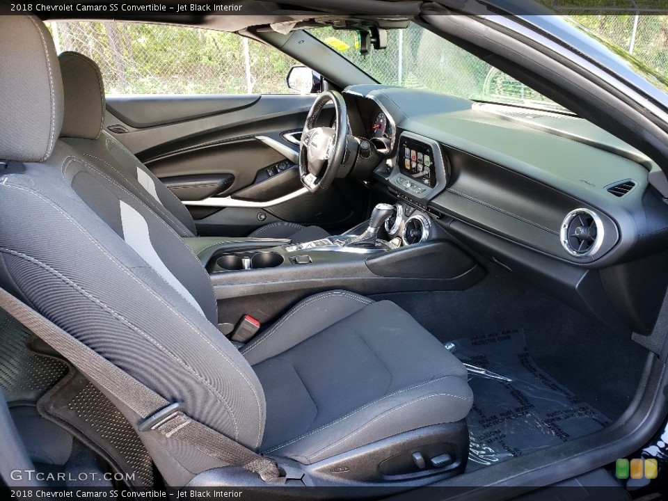 Jet Black Interior Front Seat for the 2018 Chevrolet Camaro SS Convertible #133557182