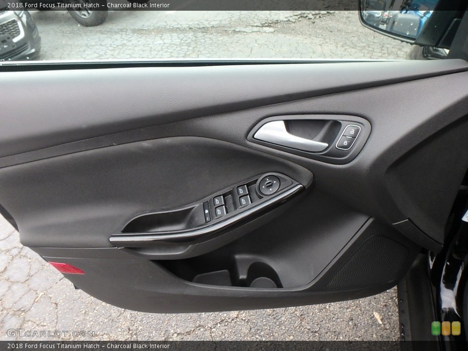 Charcoal Black Interior Door Panel for the 2018 Ford Focus Titanium Hatch #133564903