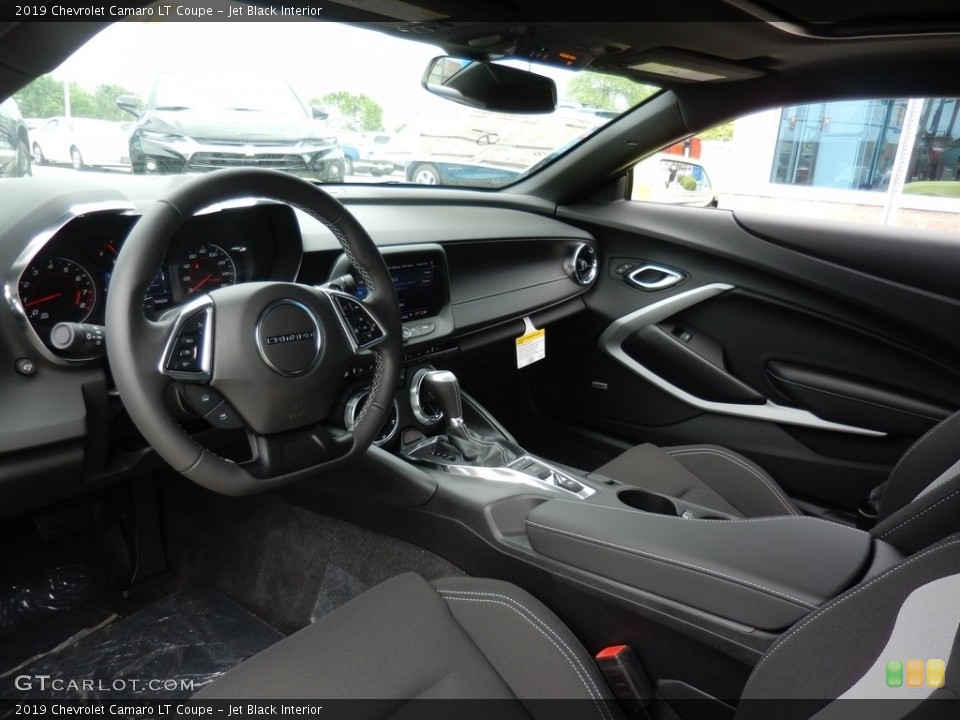 Jet Black Interior Front Seat for the 2019 Chevrolet Camaro LT Coupe #133604864