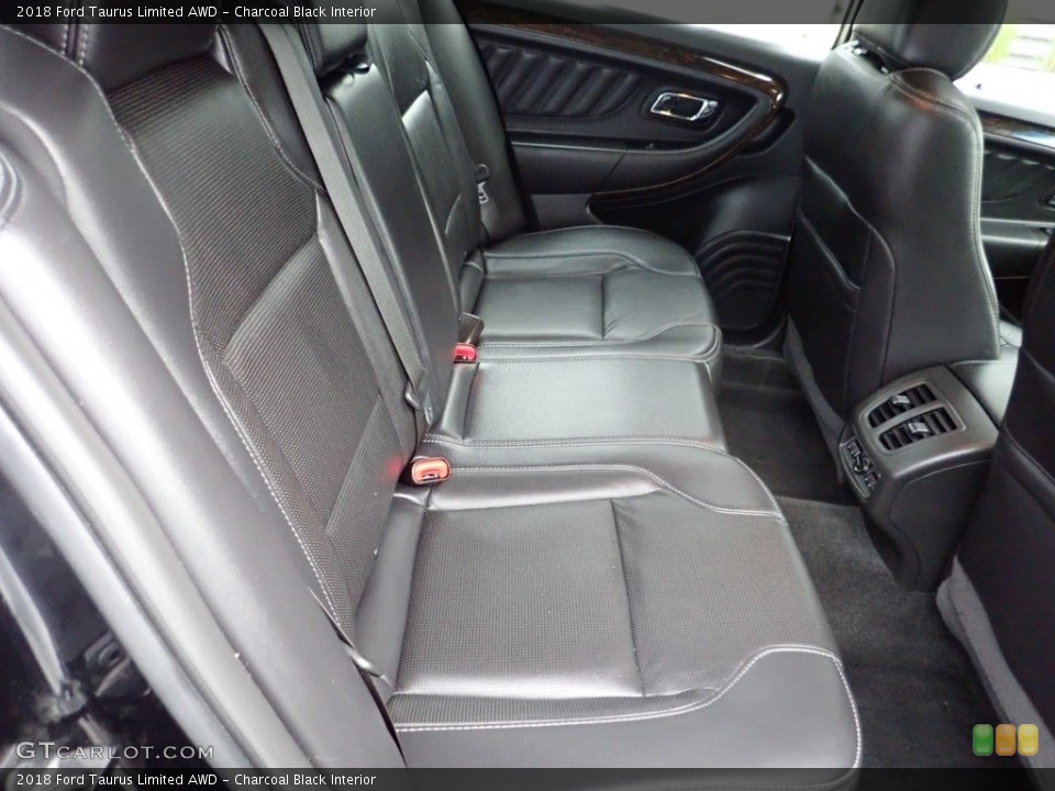 Charcoal Black Interior Rear Seat for the 2018 Ford Taurus Limited AWD #133606787