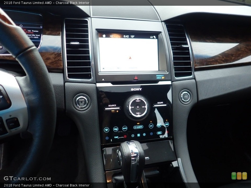 Charcoal Black Interior Controls for the 2018 Ford Taurus Limited AWD #133606961