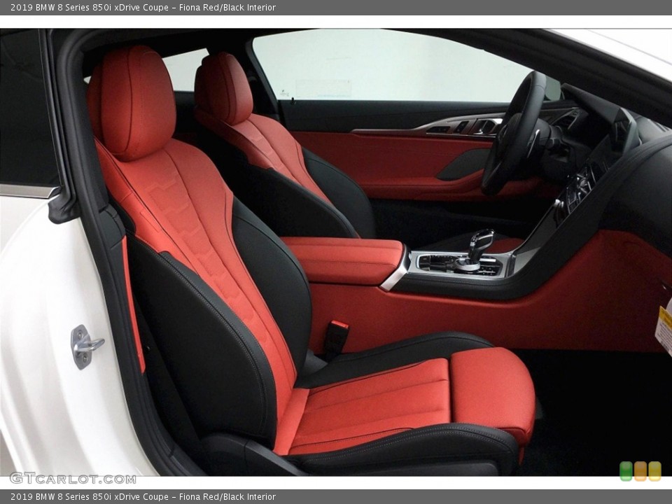 Fiona Red/Black Interior Photo for the 2019 BMW 8 Series 850i xDrive Coupe #133649229