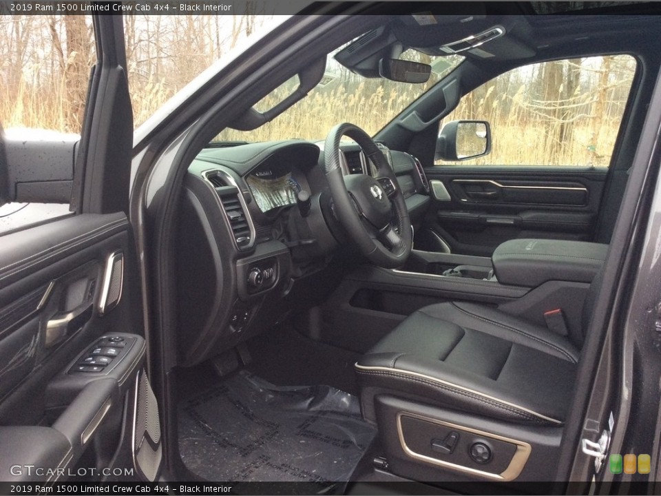 Black Interior Photo for the 2019 Ram 1500 Limited Crew Cab 4x4 #133651350