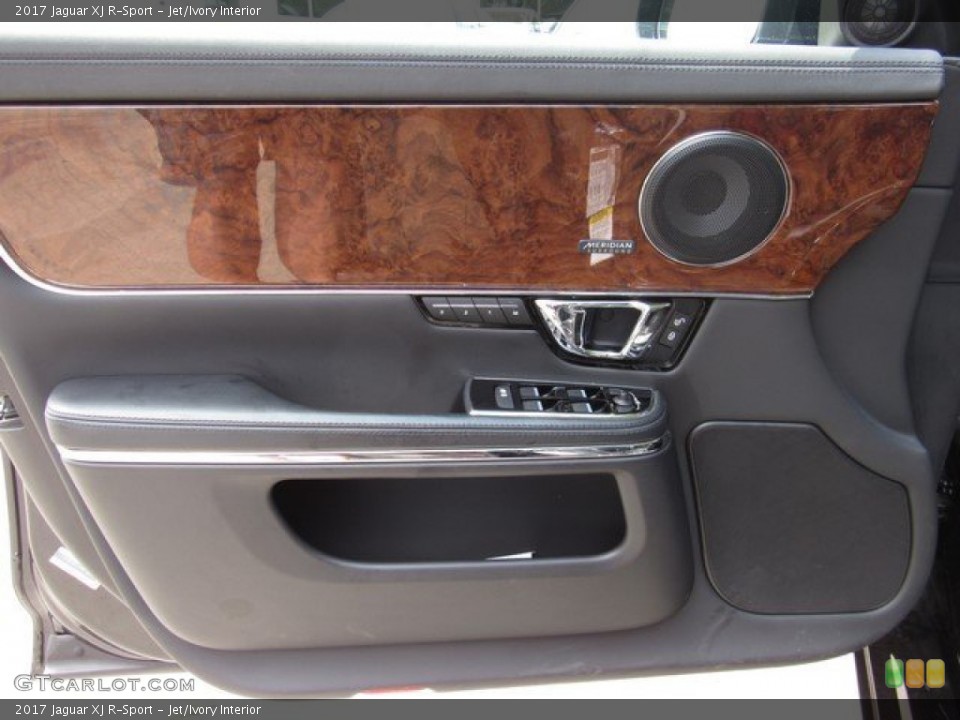 Jet/Ivory Interior Door Panel for the 2017 Jaguar XJ R-Sport #133680009