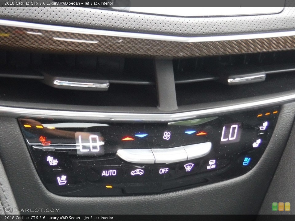 Jet Black Interior Controls for the 2018 Cadillac CT6 3.6 Luxury AWD Sedan #133696299