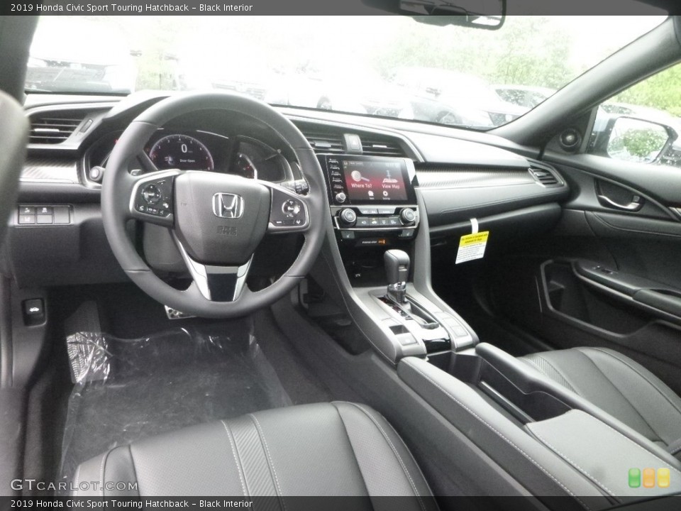 Black Interior Photo for the 2019 Honda Civic Sport Touring Hatchback #133703565