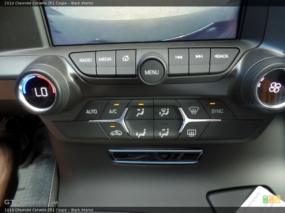 Black Interior Controls for the 2019 Chevrolet Corvette ZR1 Coupe #133729454