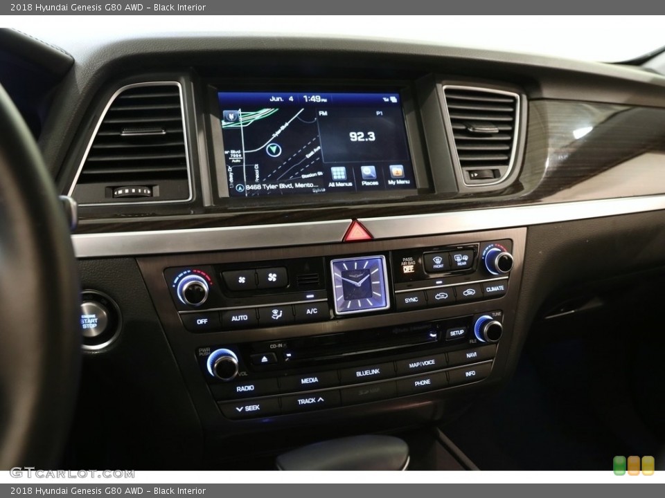 Black Interior Controls for the 2018 Hyundai Genesis G80 AWD #133753591
