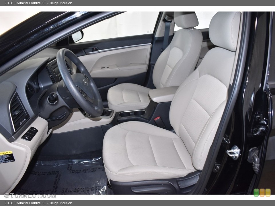 Beige Interior Photo for the 2018 Hyundai Elantra SE #133771818